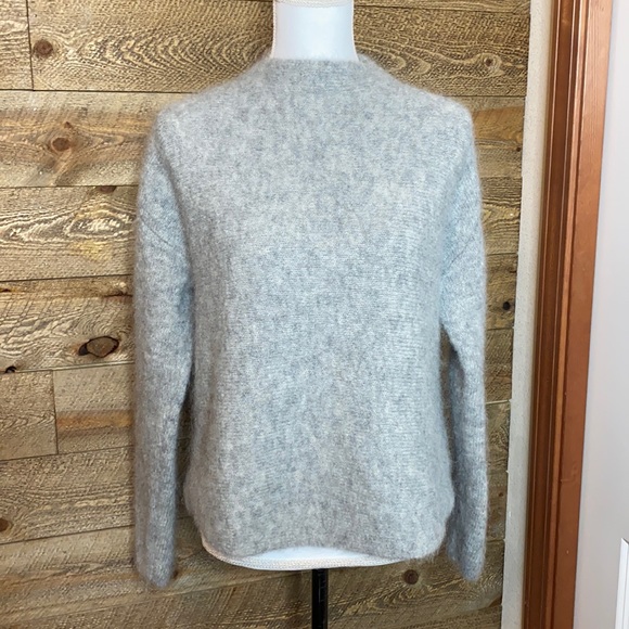 Babaton Sweaters - Aritzia Babaton Gray Mohair & Alpaca high neck sweater Size Large Beautiful